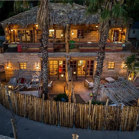 Hotel Pirates World Agde Exteriör bild
