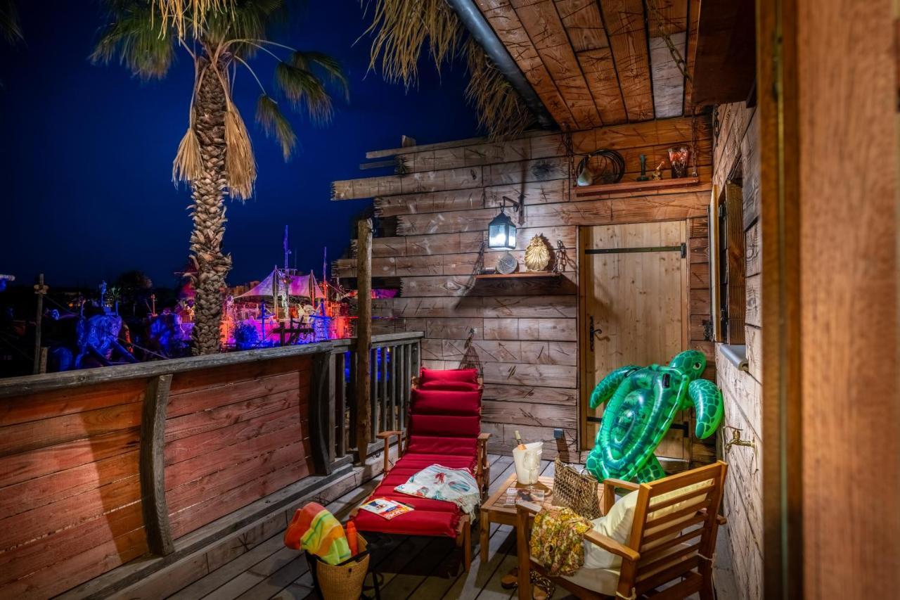 Hotel Pirates World Agde Exteriör bild